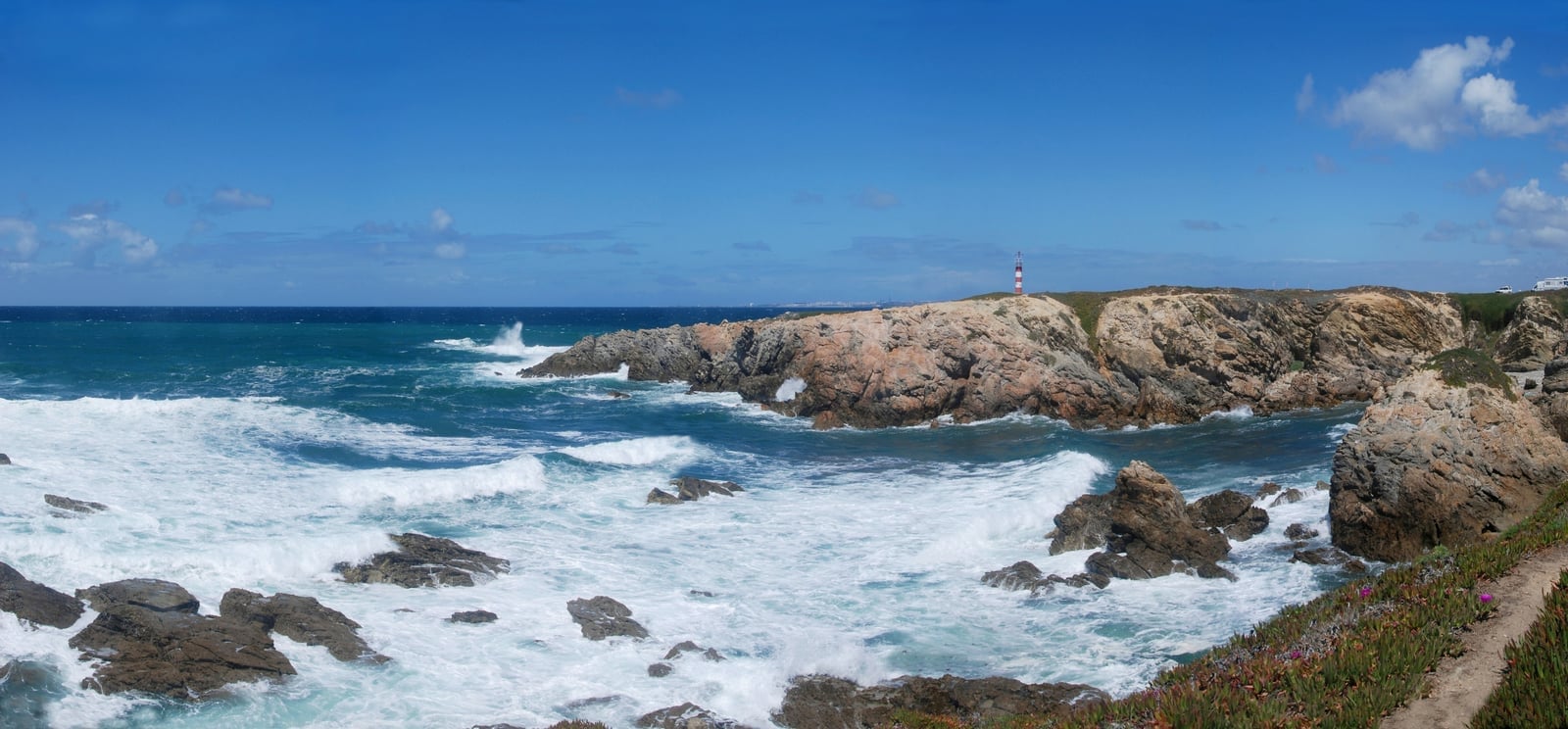The coast between São Torpes and Porto Covo