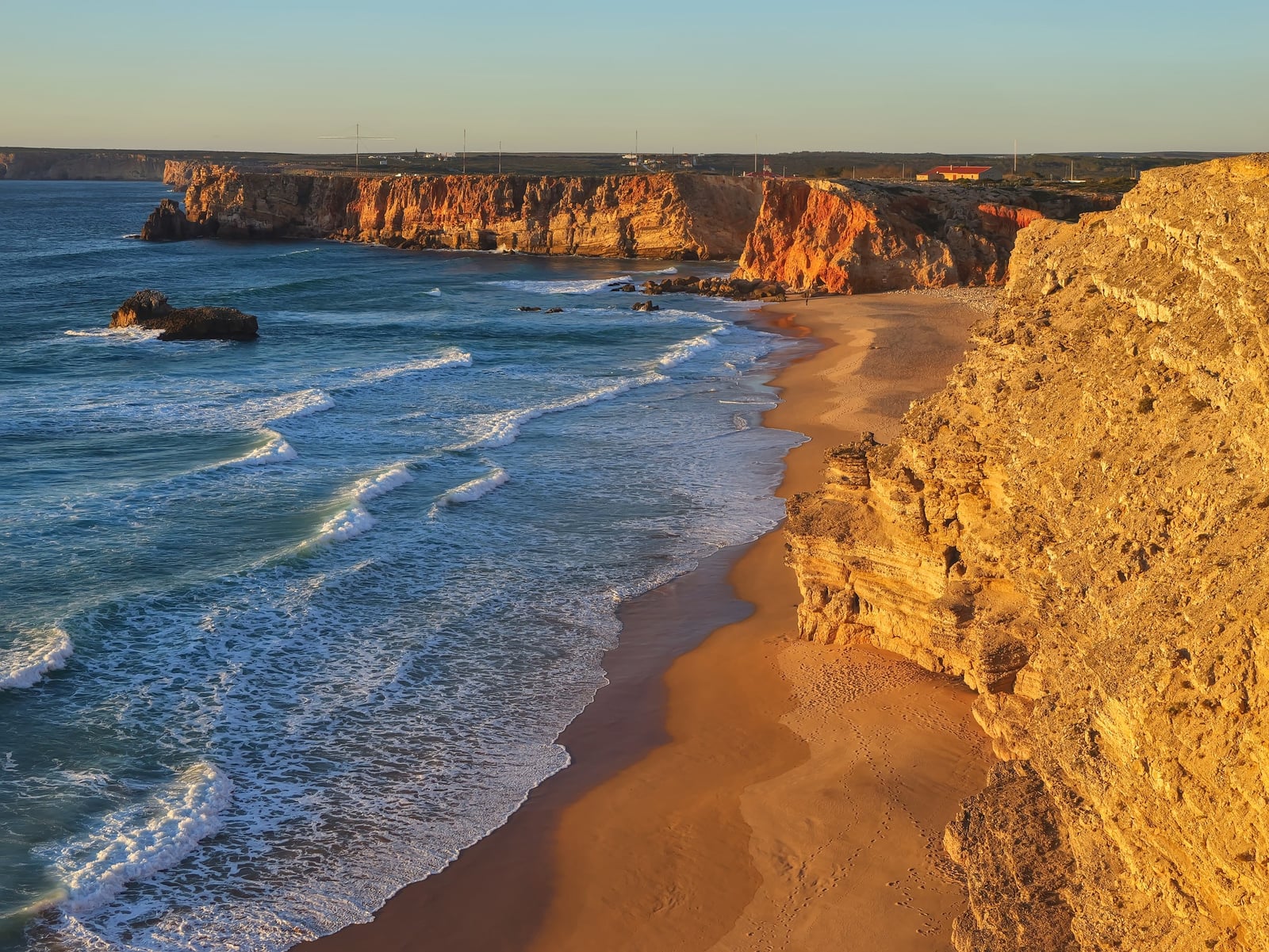 View of the cliffs near Praia do Tonel
